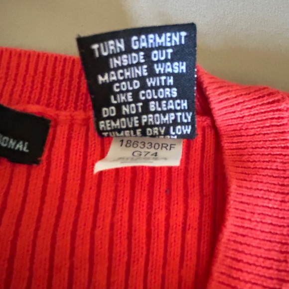 Moda International by Victoria Secret Ribbed Fitted Sweaters Orange |Cream Small - Picture 4 of 8